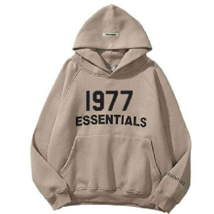 The 1977 Essentials Military Nylon Hooded Anorak blends lightweight durability with a streetwear edge. Comfortable, versatile, and built for everyday wear.